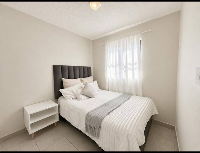 2 BEDROOM PROPERTY TO RENT IN FERNDALE